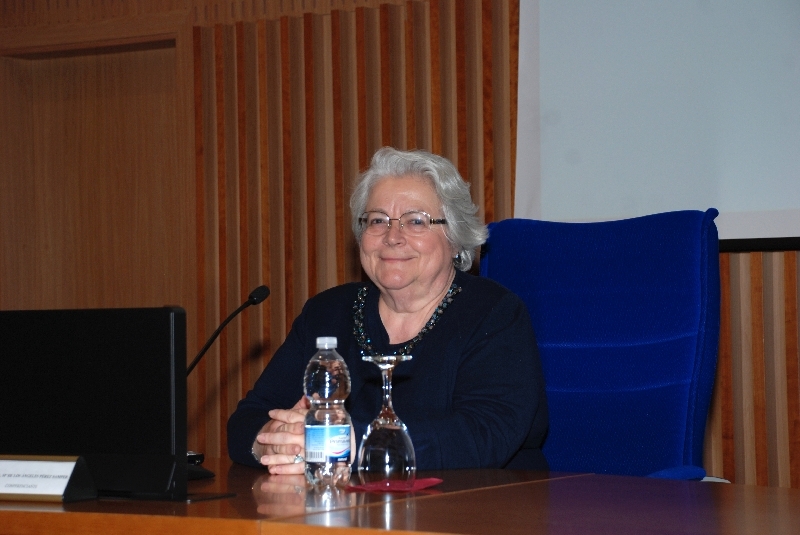 Ponente: María de los Ángeles Pérez Samper, Catedrática de Historia Moderna - Universidad de Barcelona