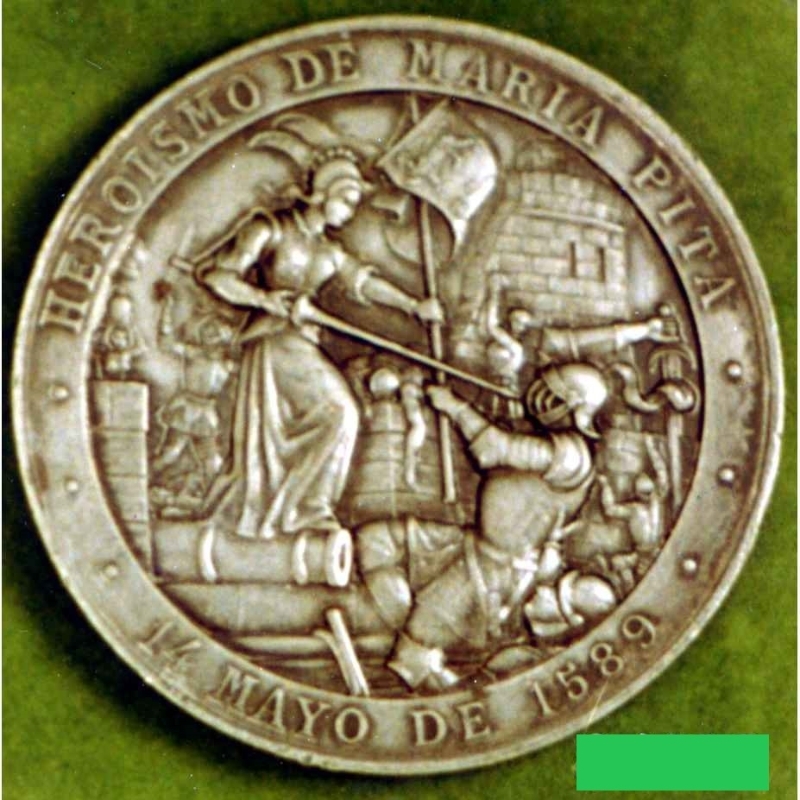 Medalla al heroísmo. María Pita. Acuñada en 1801. Diámetro 5 cm. Grosor 4 mm. Peso 50 gramos. Museo del Ejército.
