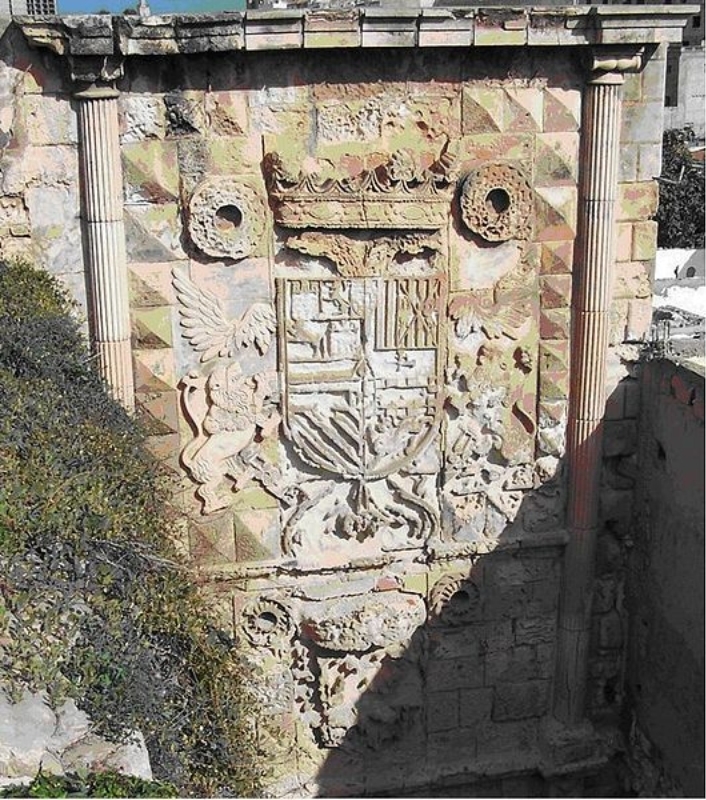 Puerta de España en la Alcazaba de la ciudad de Orán