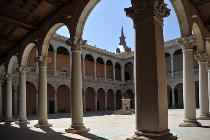 Patio del Alcázar