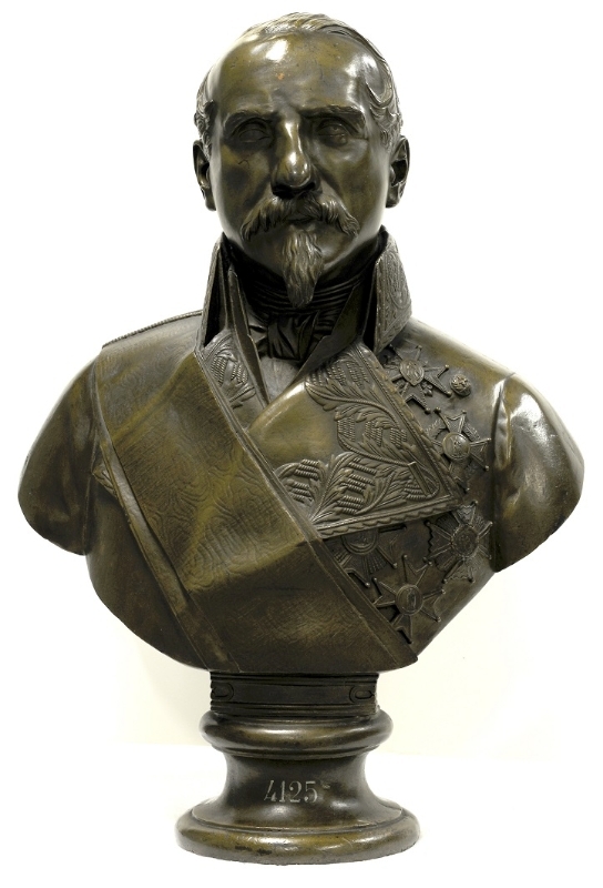 Retrato escultórico del General O'Donnell. Museo del Ejército.