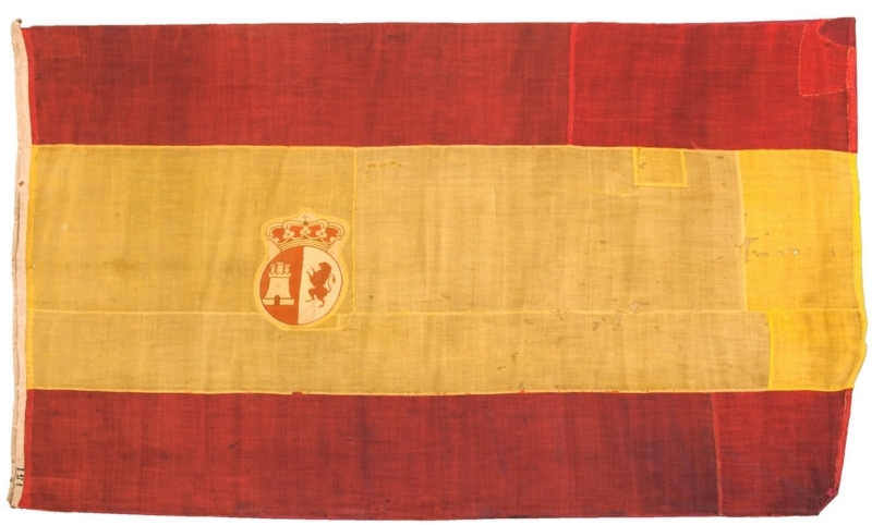 Bandera de combate del navío San Juan Nepomuceno