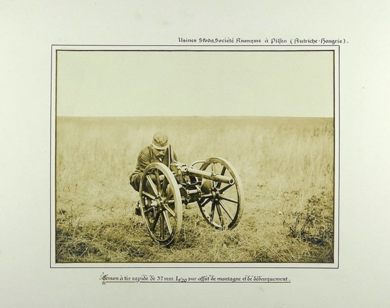Cañón de tiro rápido de 37 mm. Fotógrafo Max Jaffé. Museo del Ejército.